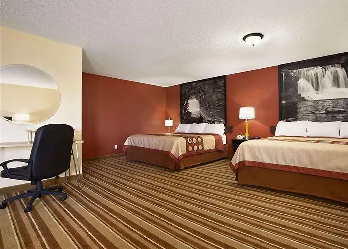 Hotel Super 8 By Wyndham 2*