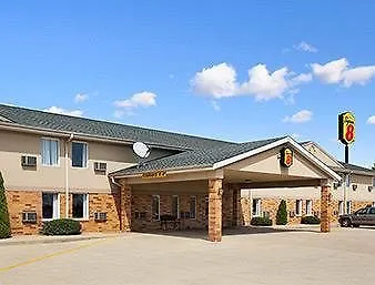 Super 8 By Wyndham Hotel 2*